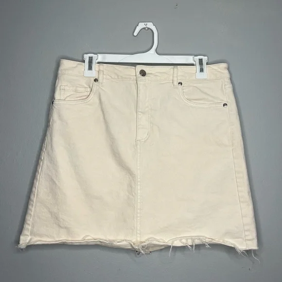 Made and Loved LOFT White Cream Denim Distressed Jean Skirt DD - Picture 1 of 7